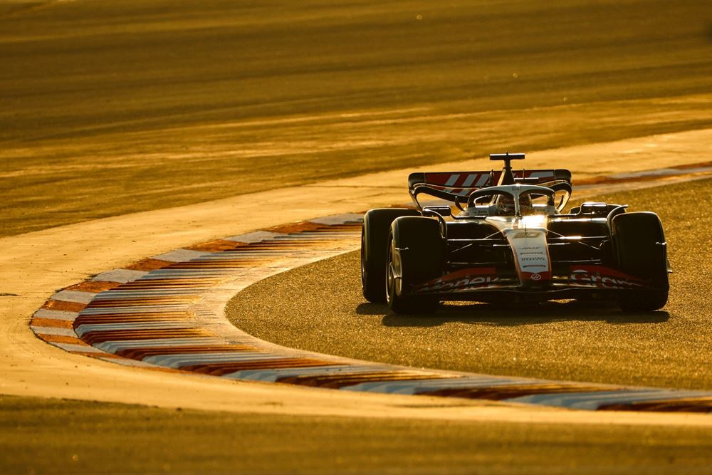 F1 Official Test Bahrain Day 1