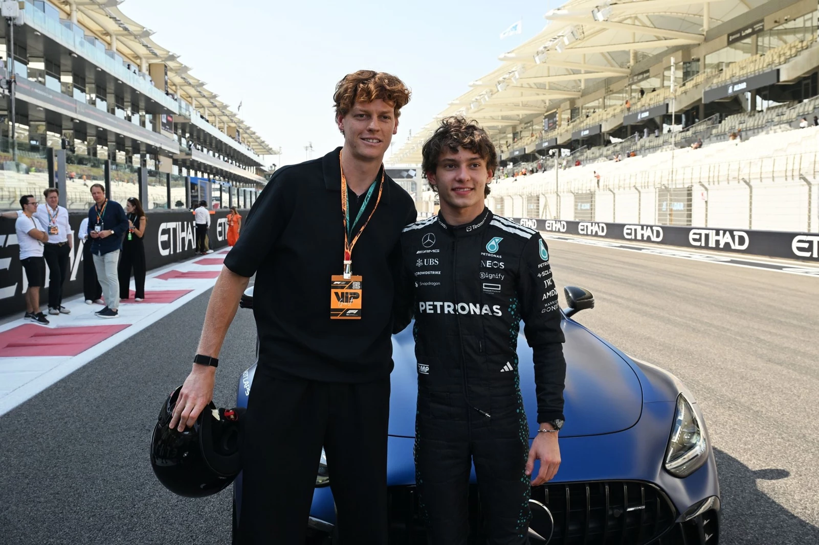 Pirelli Hot Laps Γιανίκ Σίνερ Kimi Antonelli