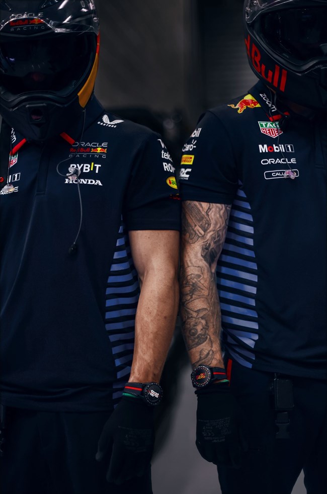TAG Heuer Connected Calibre E4 45MM x Oracle Red Bull Racing Edition