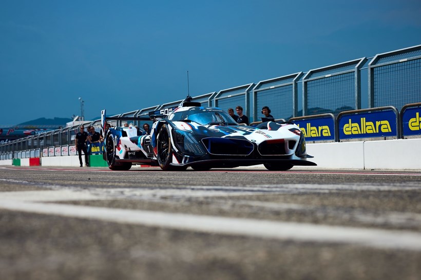BMW M Hybrid V8 Varano Test