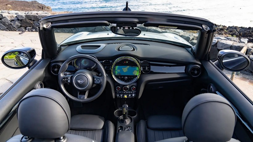 Mini Cooper SE Convertible