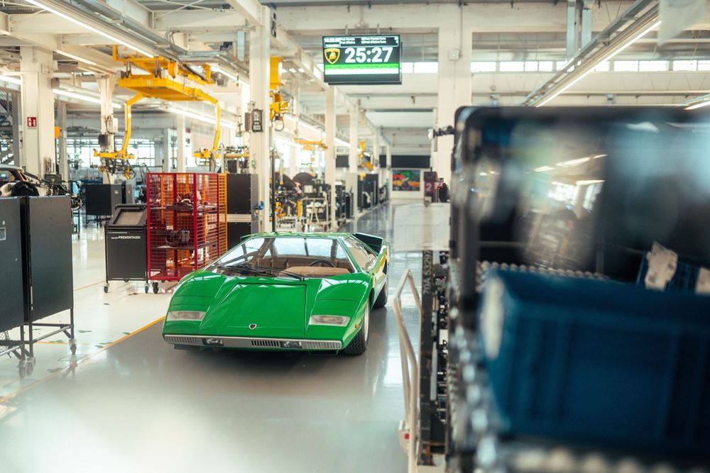 Lamborghini Countach γραμμη παραγωγής