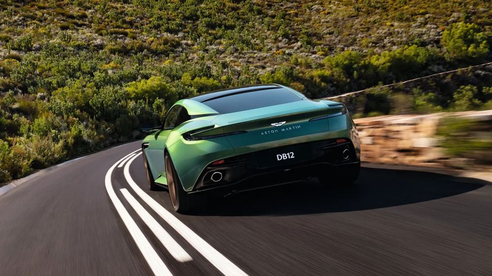 Aston Martin DB12 2023
