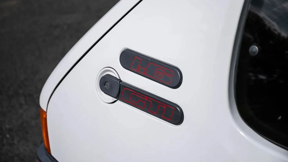 Peugeot 205 GTI