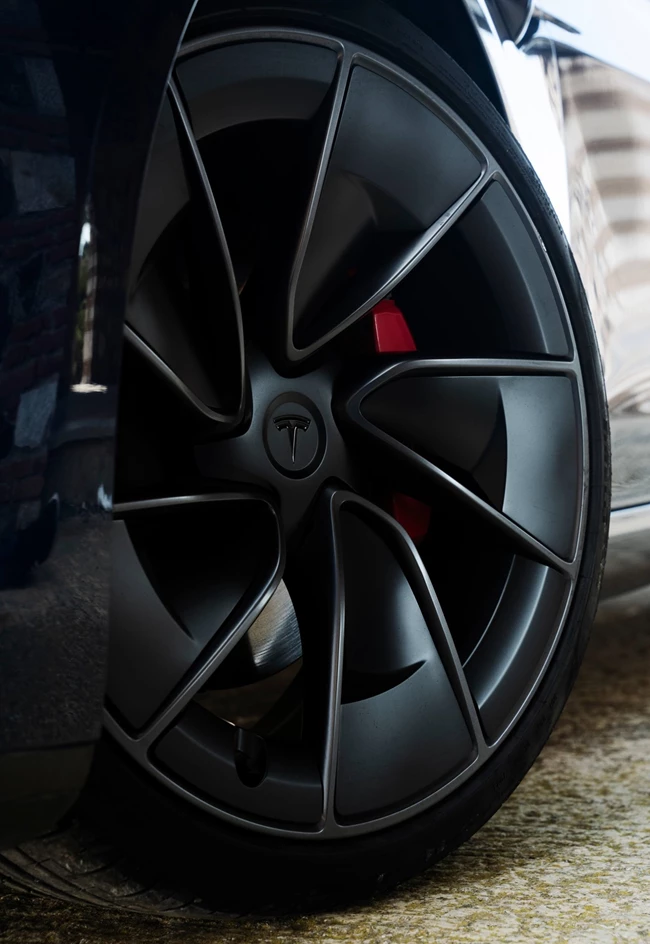 Tesla Model 3 Performance