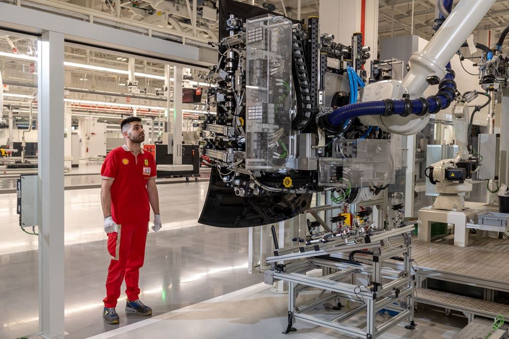Ferrari e-building Maranello εργοστάσιο ηλεκτρικών hypercars