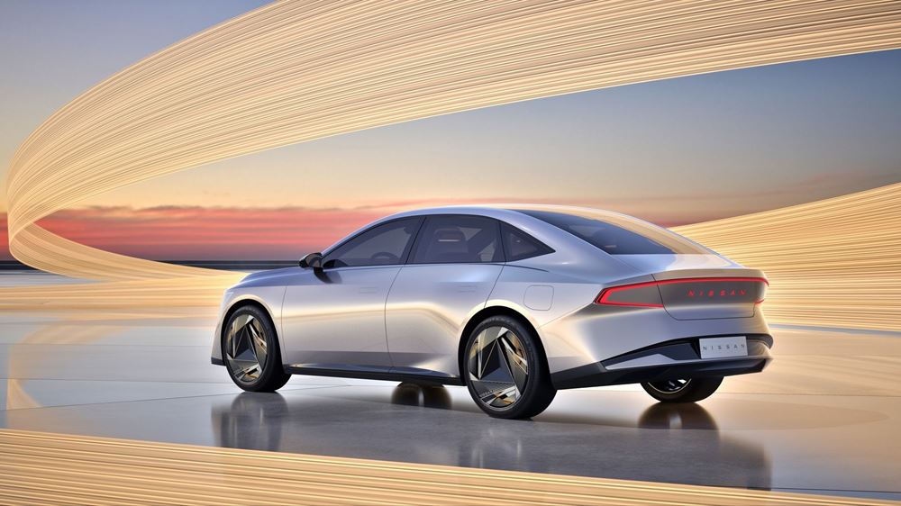 Nissan Evo Concept Sedan