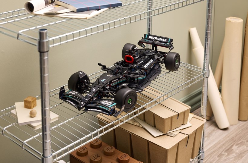 Lego Technic Mercedes W14