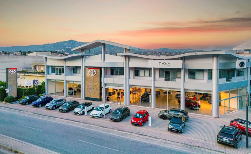 Toyota νέες εκθέσεις