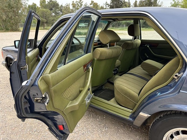 Mercedes-Benz 280 SE W126 Ανδρέας Παπανδρέου