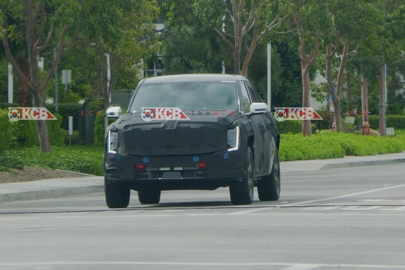 Kia EREV Pick Up Spy Photos