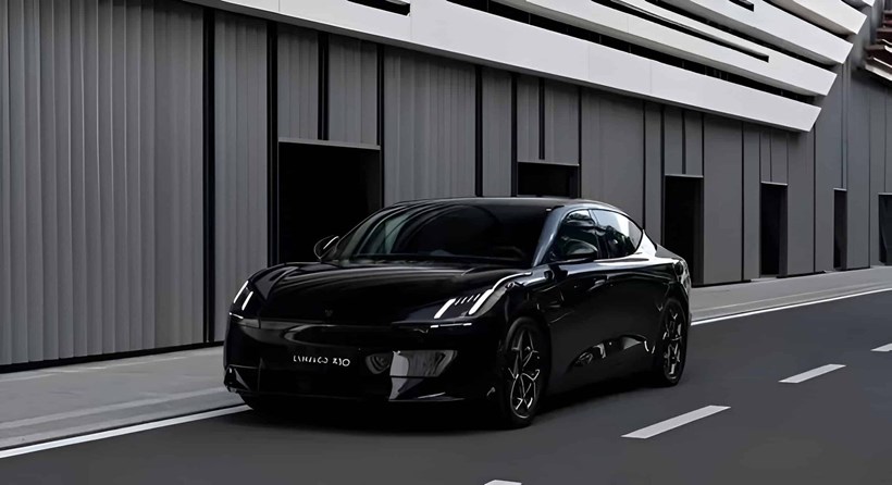 Lynk & CO Z10
