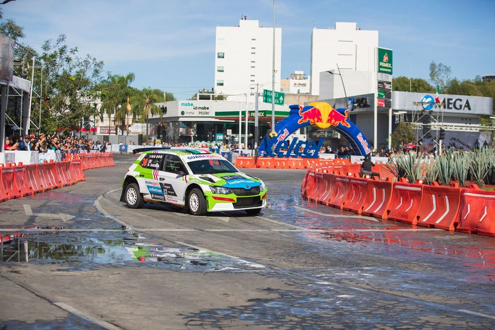 RedBull Showrun Guadalajara Sergio Perez