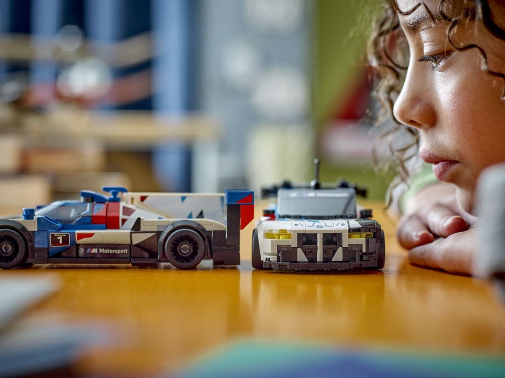 Lego Speed BMW M4 GT3 και M Hybrid V8