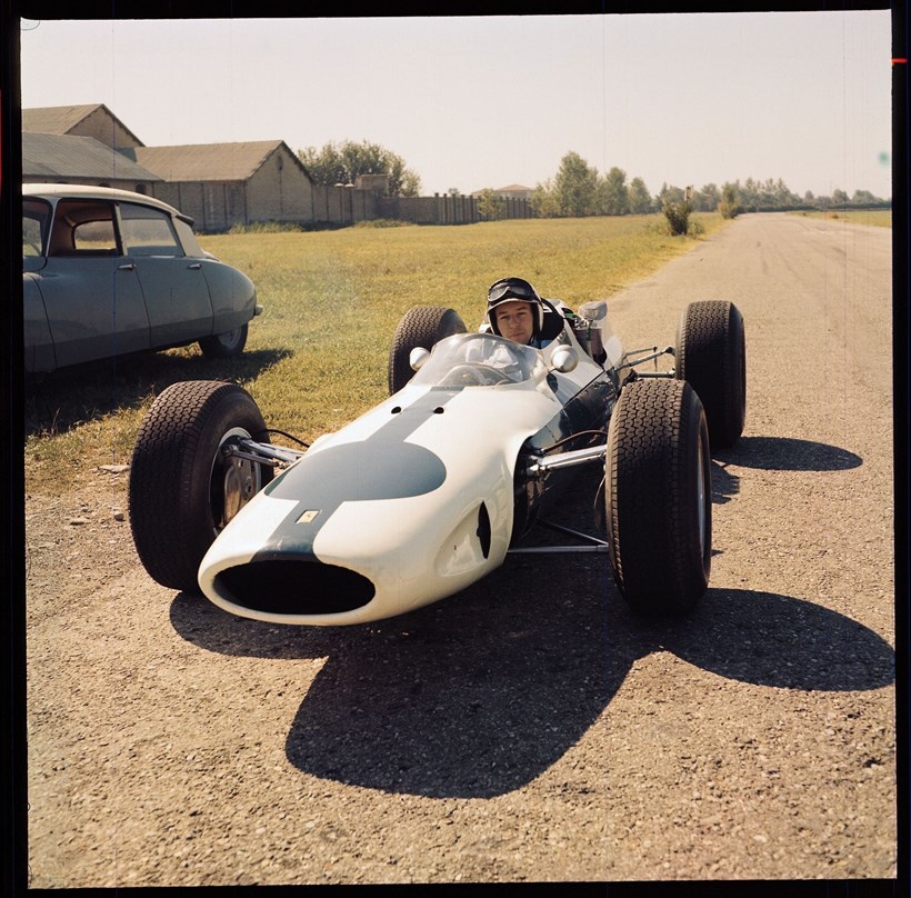 Ferrari μπλε μονοθέσιο του 1964