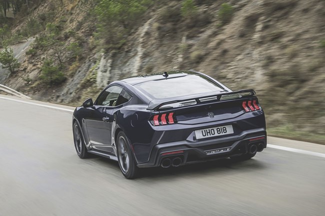 Ford Mustang Dark Horse 2024