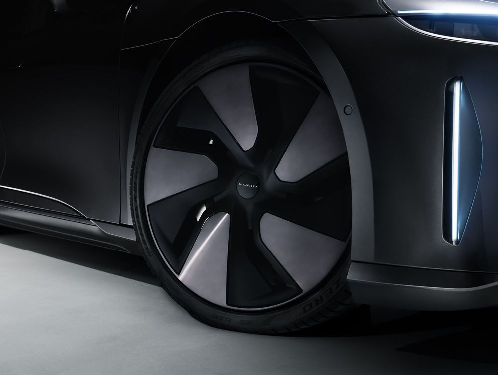 Lucid Air stealth look