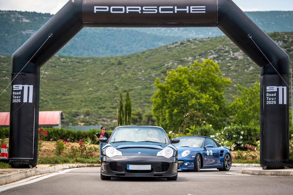 Porsche 911 Roadtour 2025