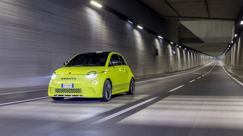 Abarth_500e