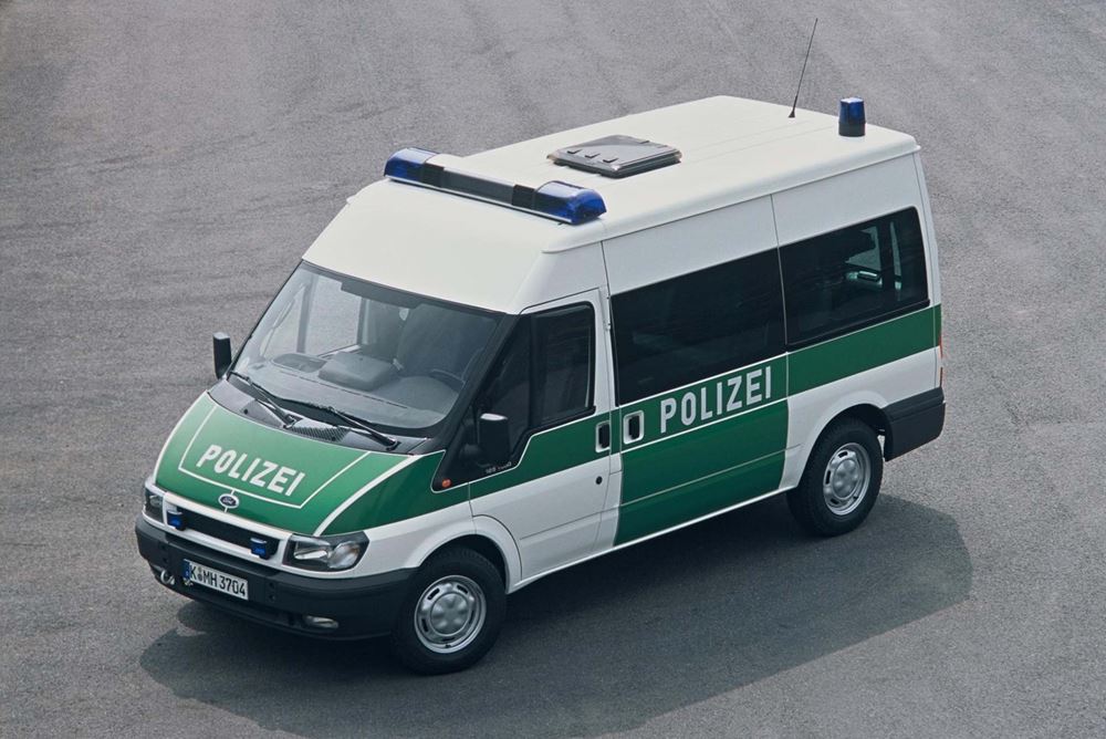 Ford Transit Polizei 2000