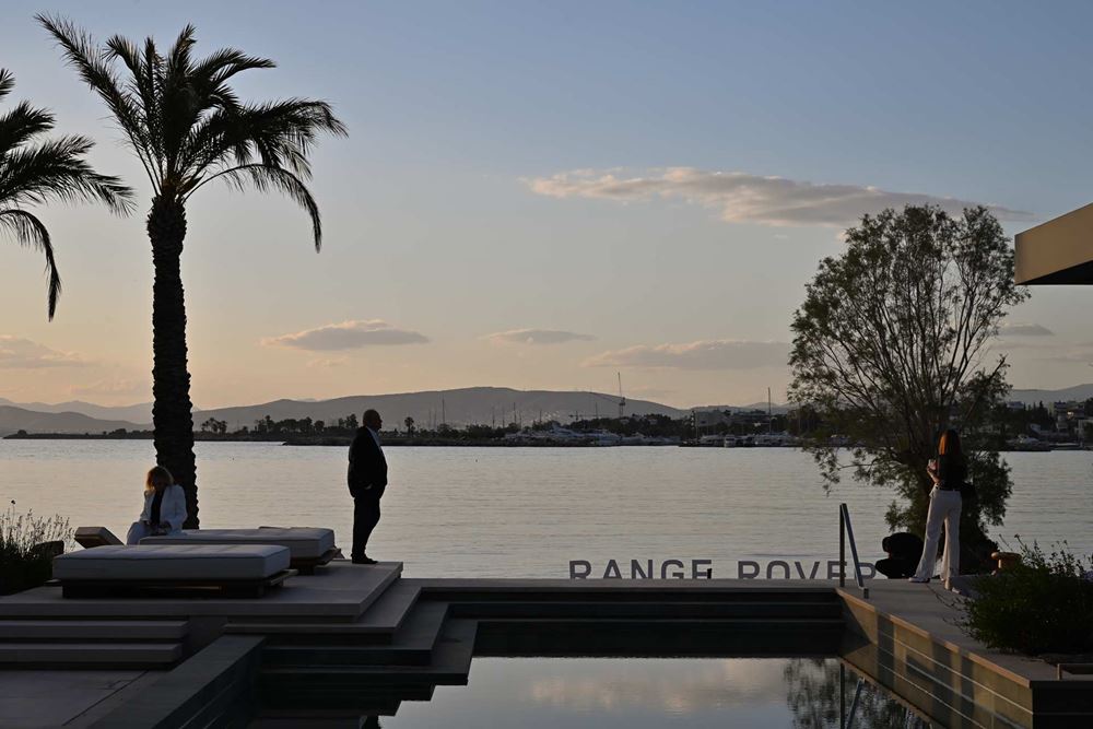 Range Rover House in Greece