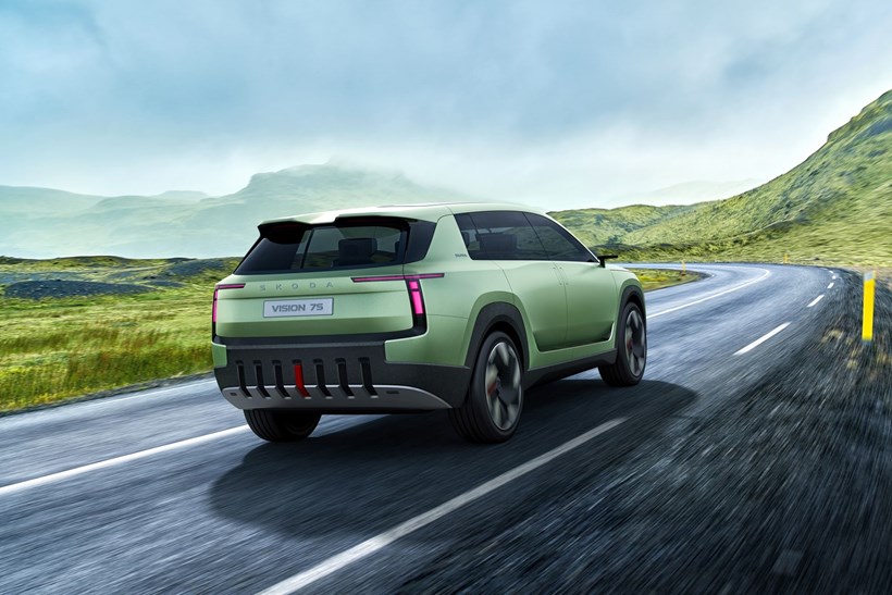 Skoda 7S