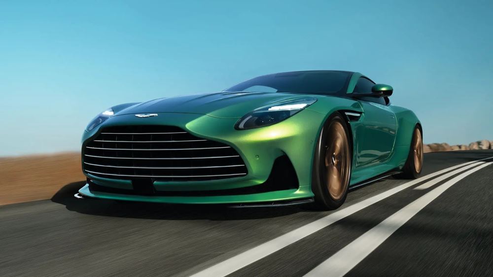 Aston Martin DB12 2023