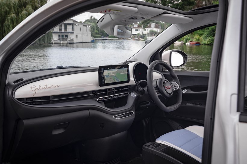 Fiat 500e Gelateria παγωτατζίδικο