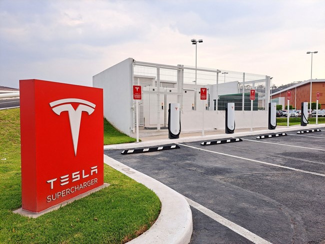 Tesla supercharger station