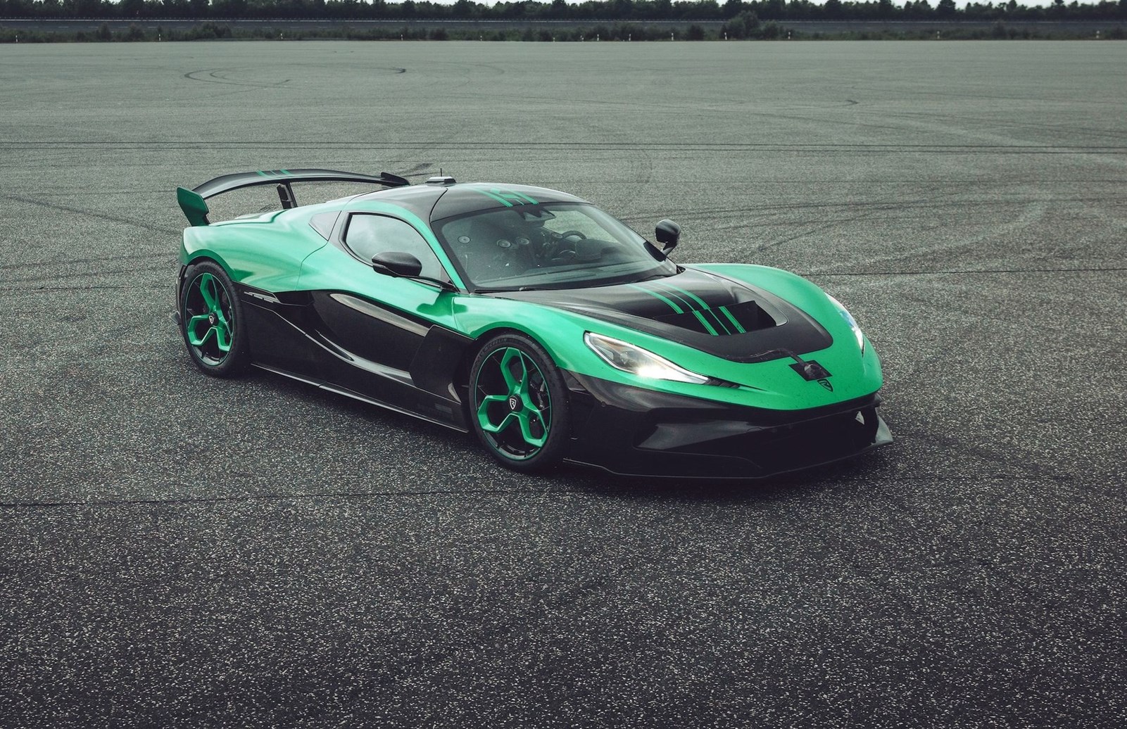 Rimac Nevera R ρεκόρ Γκίνες