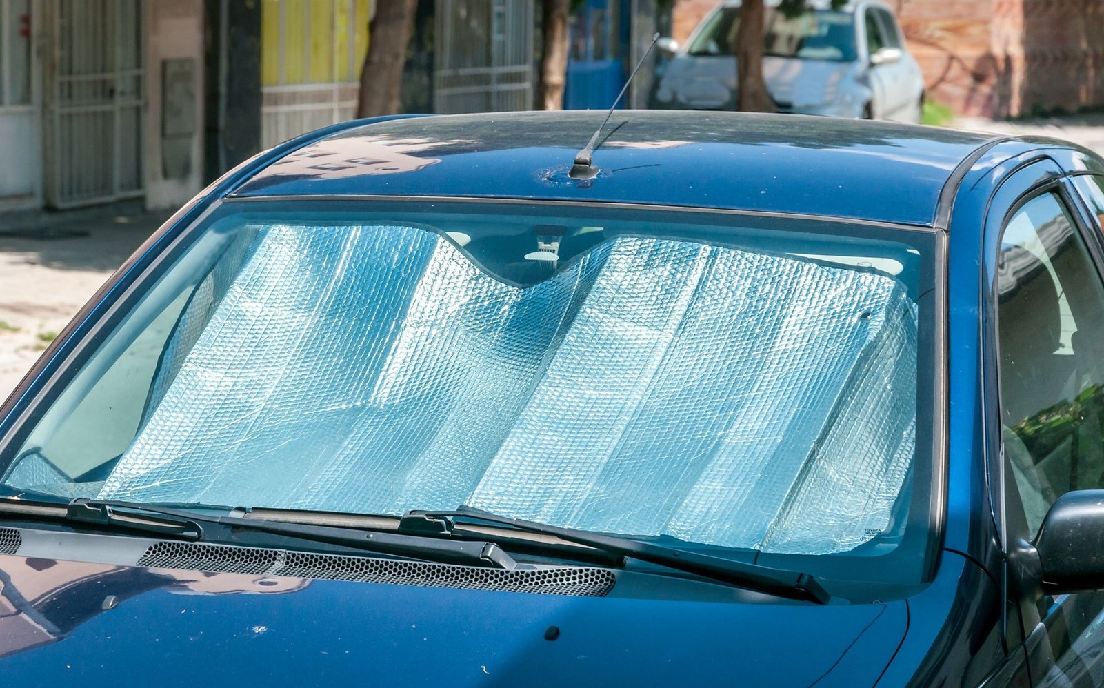 Καύσωνας στο αυτοκίνητο αντιηλιακή προστασία