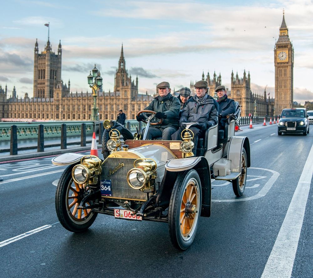Mercedes-Benz Retromobile 2025