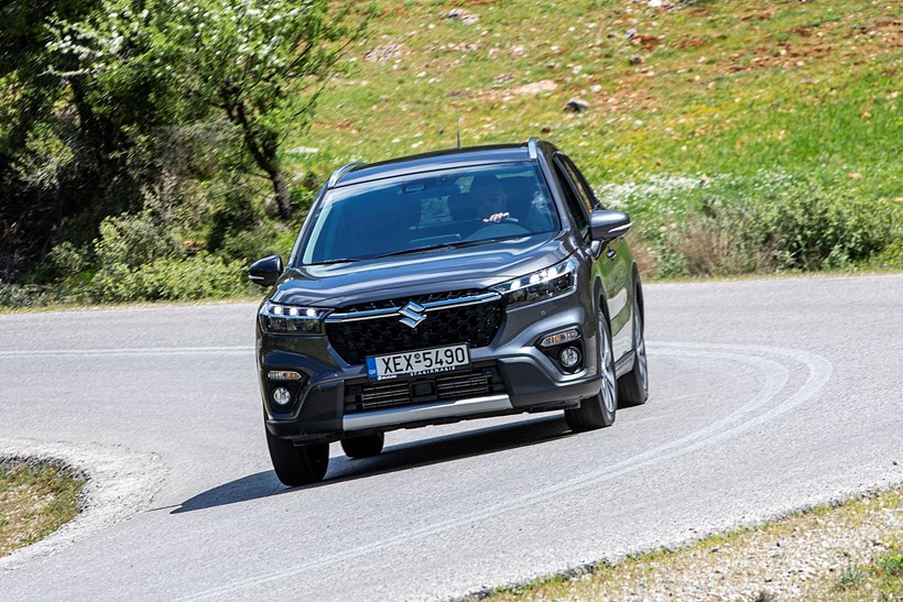 Suzuki S Cross Hybrid Test Drive