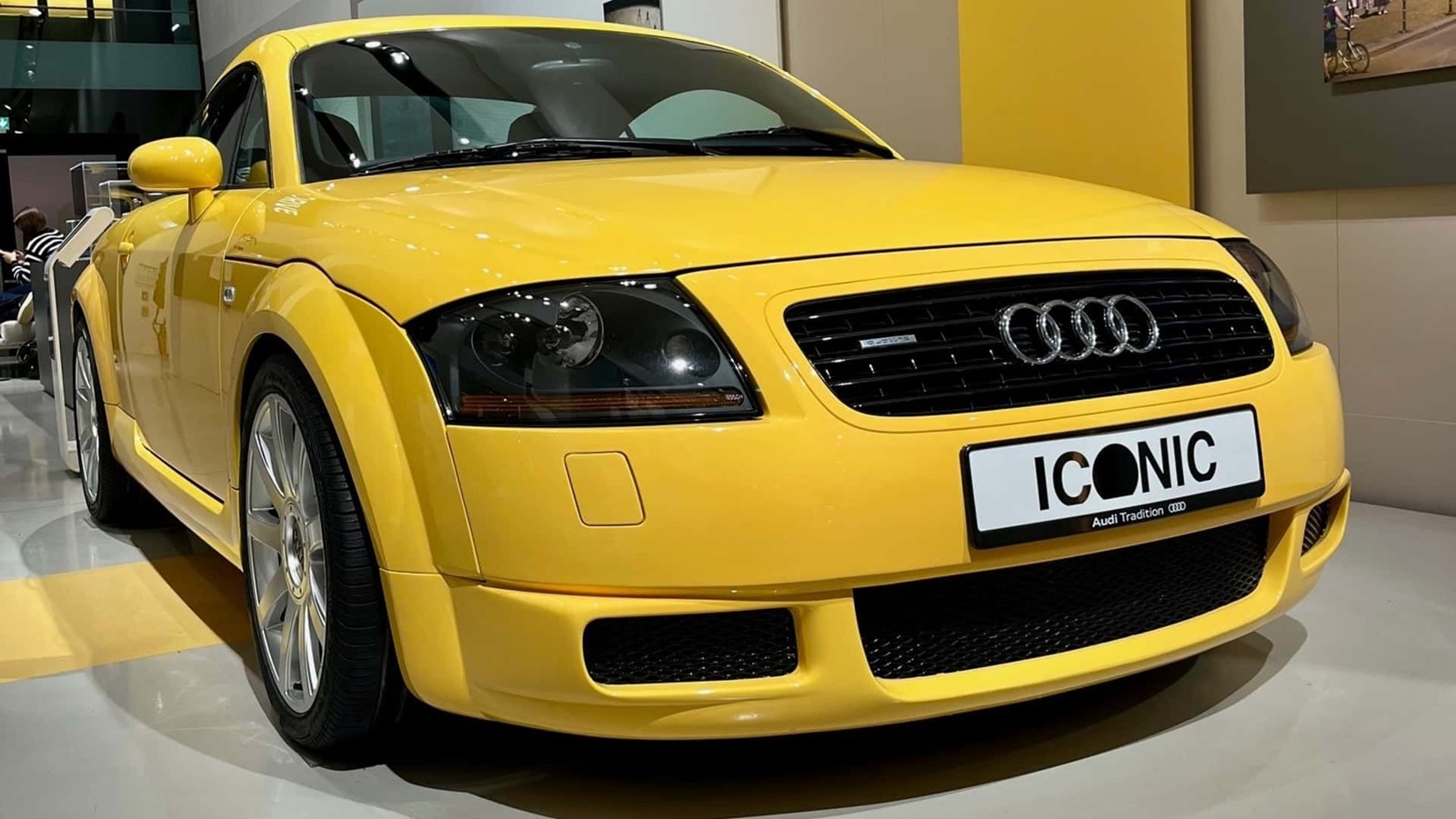 Audi TT Coupe RS4