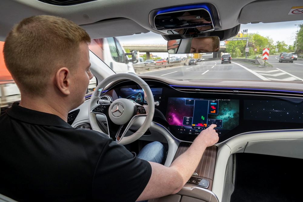 Mercedes drive pilot autonomous