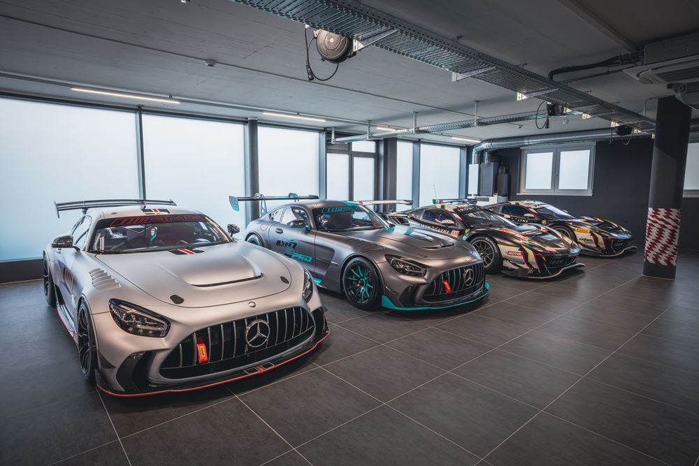 Δημοπρασία ελβετικής συλλογής με 42 hypercars