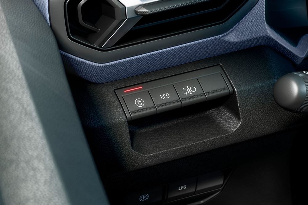 Dacia Bigster hybrid-g 150 4x4