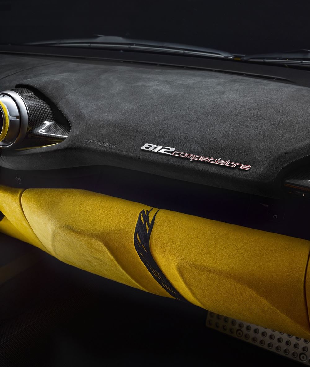 Ferrari 812 Competizione Tailor Made