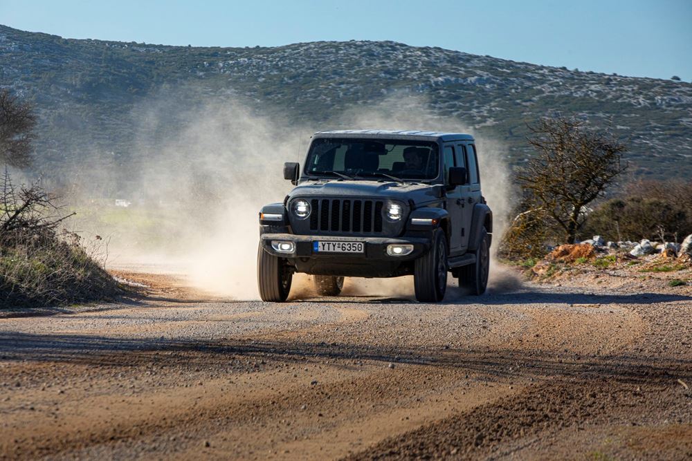 Jeep Wrangler 4xe Sahara plug in hybrid