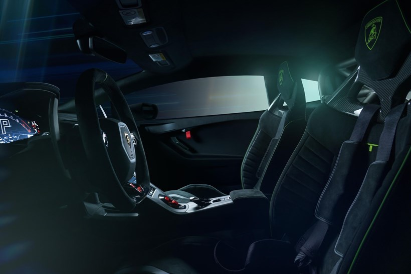 Lamborghini Huracan STO SC 10