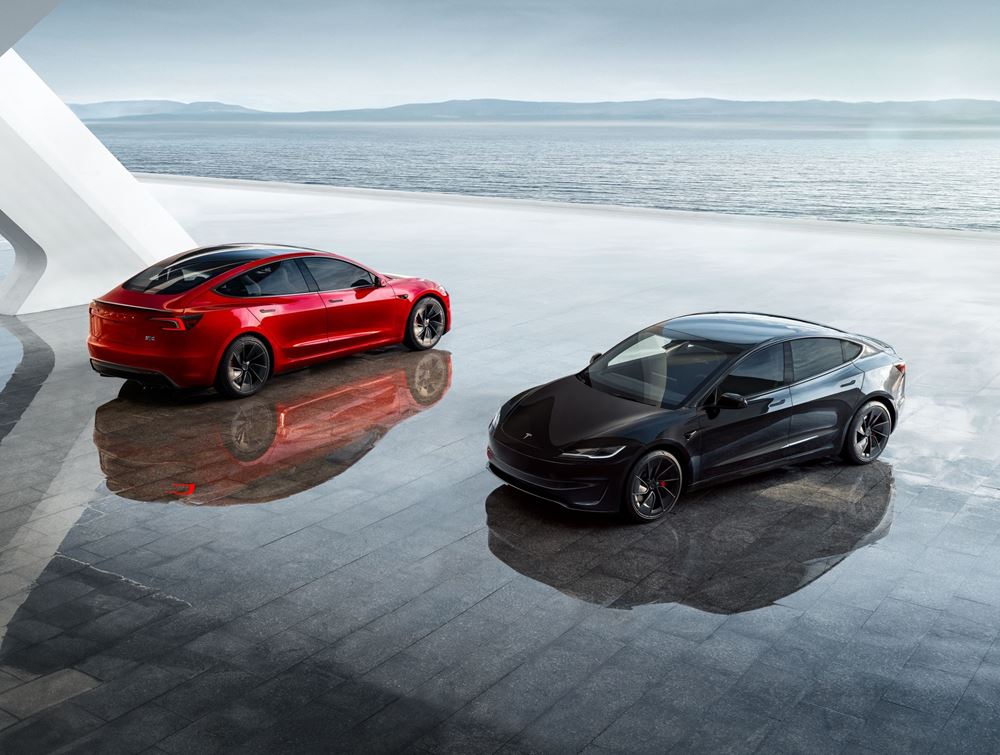 Tesla Model 3 Performance Highland 2024