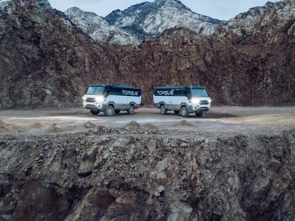Torsus Praetorian εκτός δρόμου λεωφορείο off road 4x4