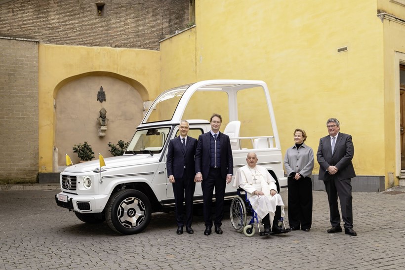 Mercedes G580 ηλεκτρικό αυτοκίνητο του Πάπα