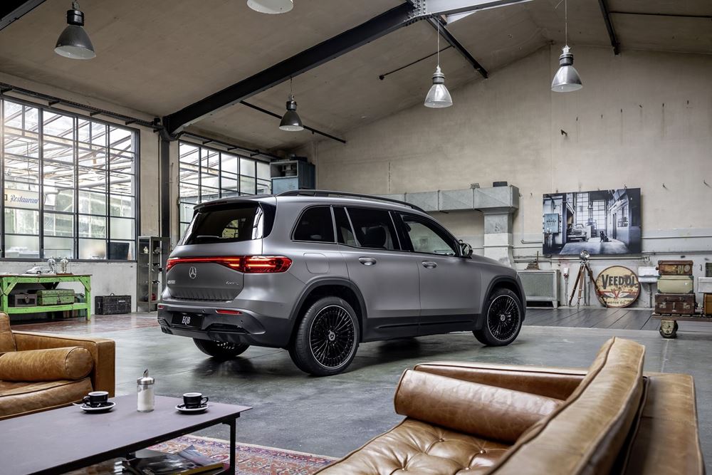Mercedes EQB 2023