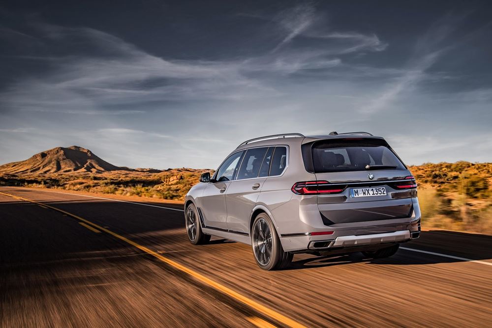 BMW X7 2022
