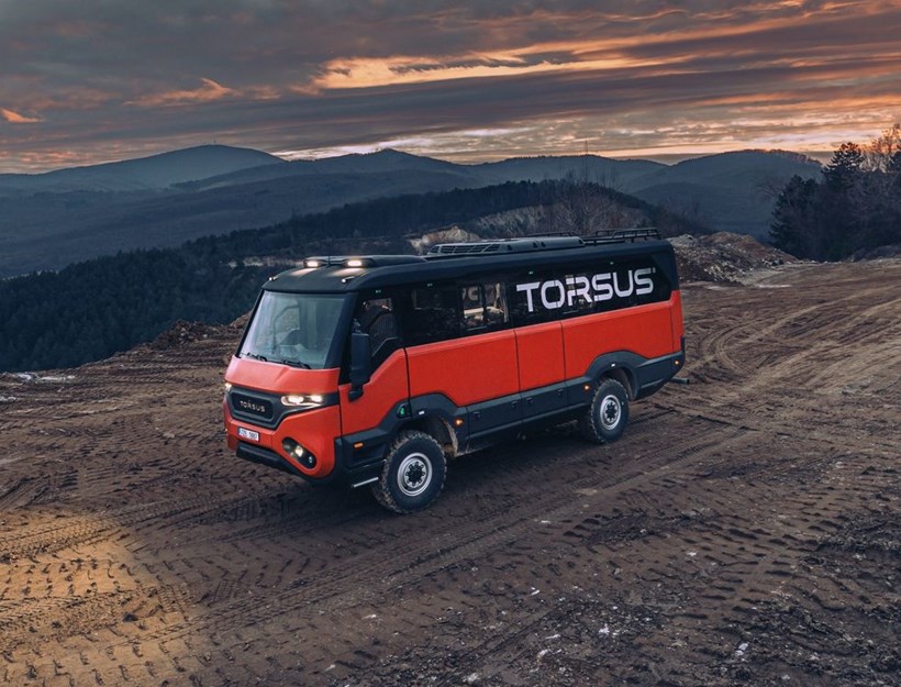 Torsus Praetorian εκτός δρόμου λεωφορείο off road 4x4