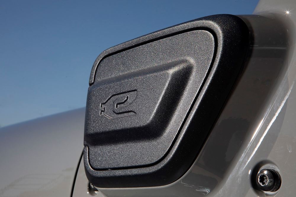 Jeep Wrangler 4xe Sahara plug in hybrid