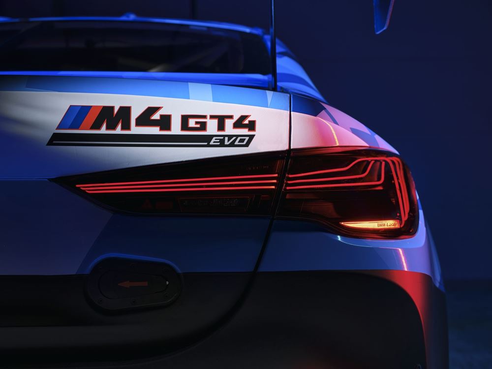BMW M4 GT4 EVO