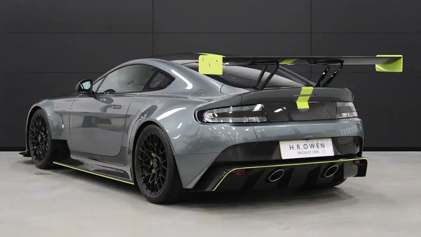 Aston Martin Vantage AMR Pros