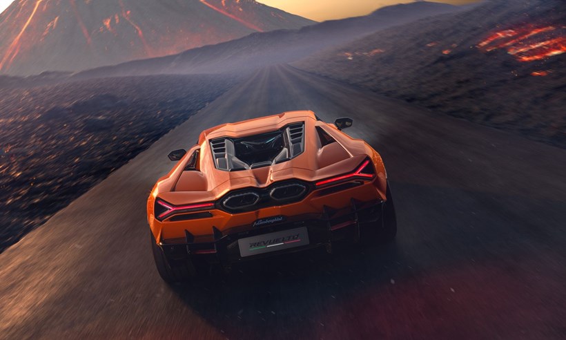 Lamborghini Revuelto 2024 Official